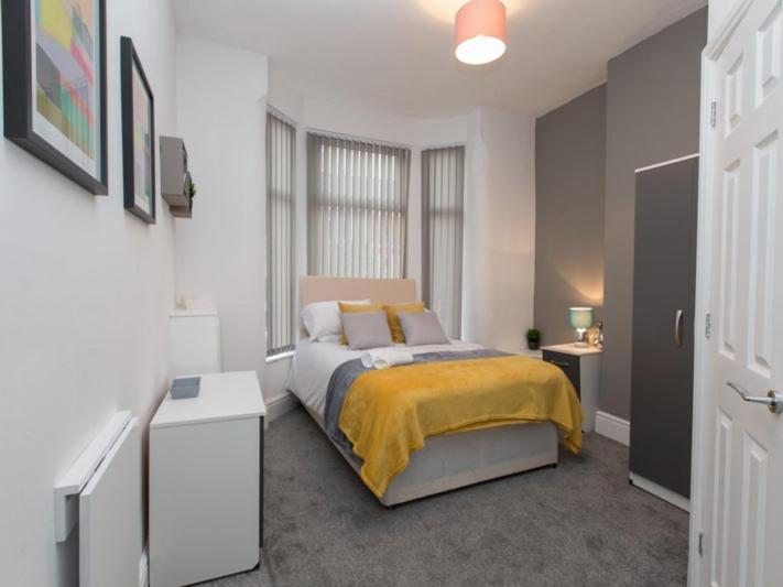 Townhouse @ 166 Ruskin Road クルー 部屋 写真